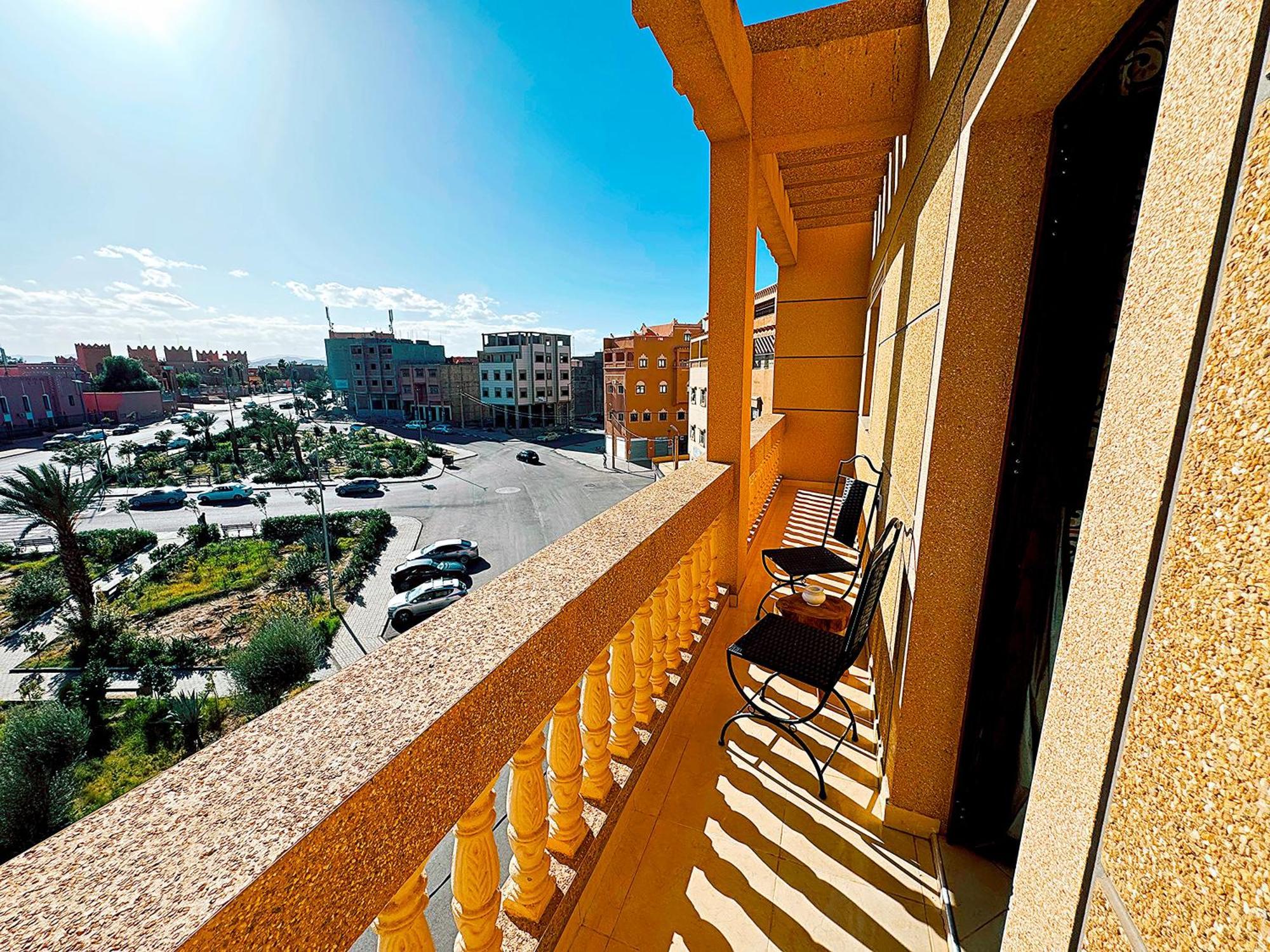 Chay - Appartements A Ouarzazate Exterior foto